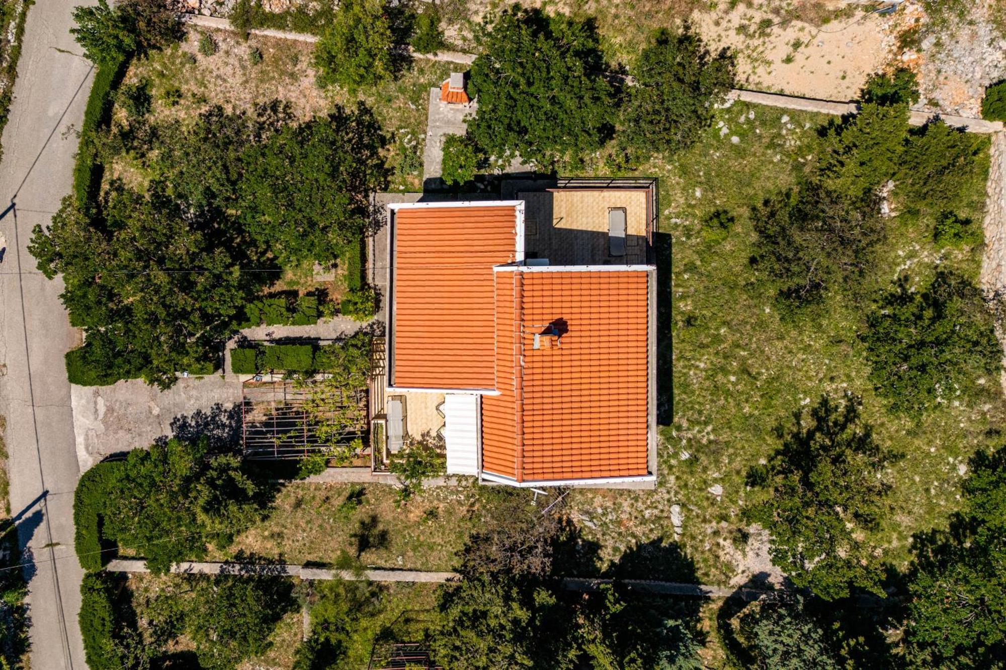 Beachfront House Nada - Happy Rentals Karlobag Exterior foto